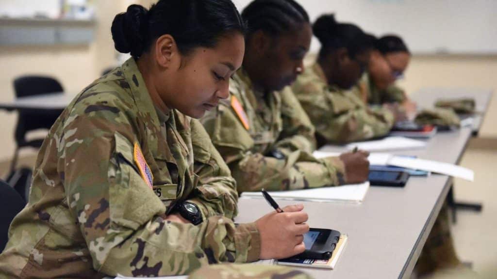 minimum asvab score for army